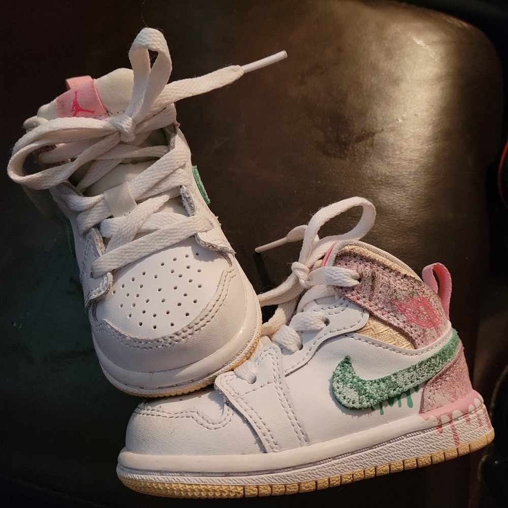 Jordan - Picture 4 of 5